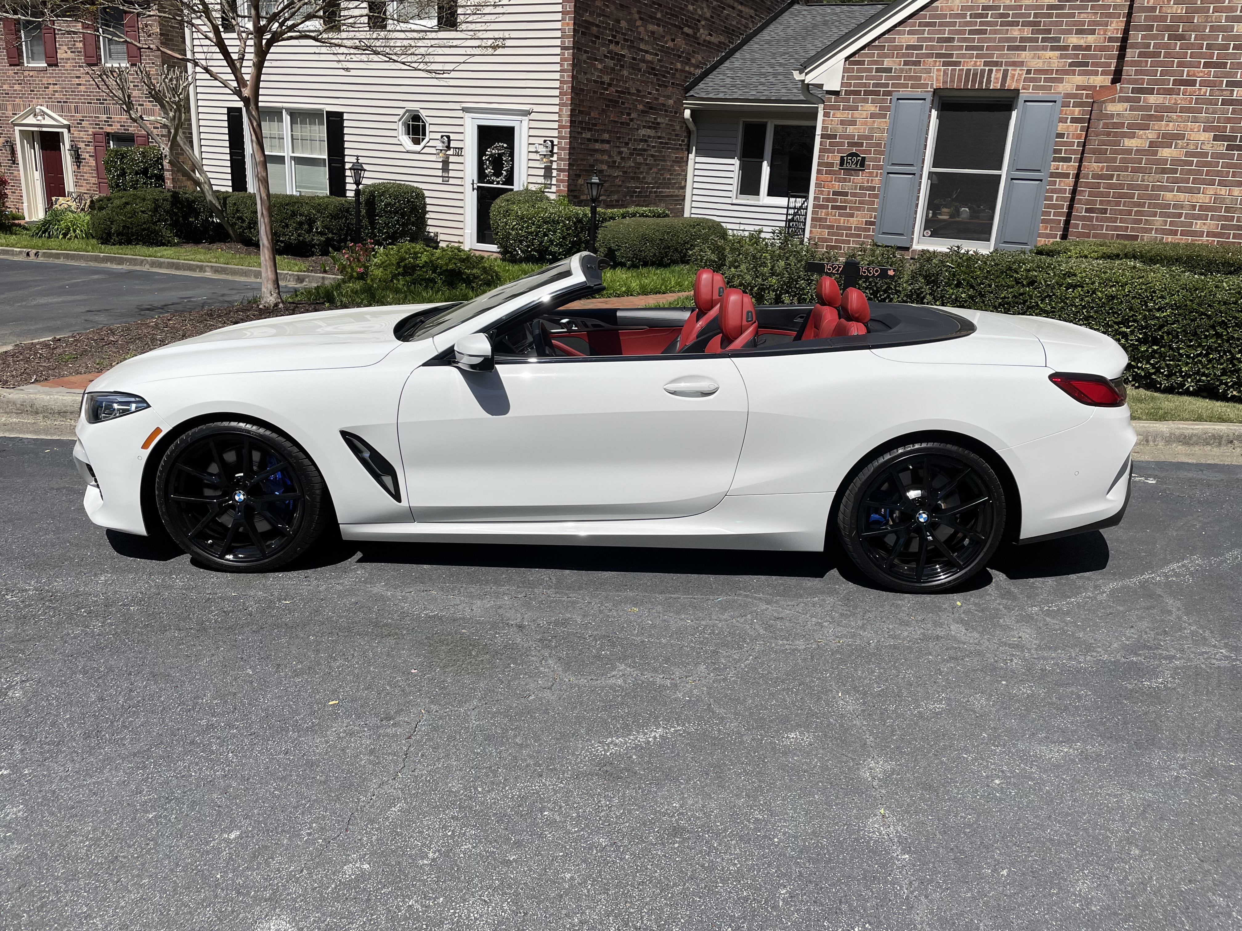 Used 2022 BMW 840i xDrive Convertible w/ Driving Assistance Package AWD/4WD image 1