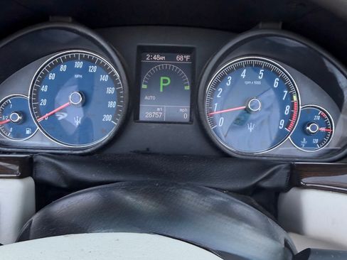 Used 2013 Maserati GranTurismo Sport image 14