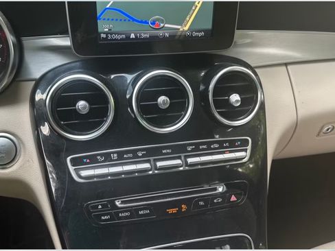 Used 2016 Mercedes-Benz C 300 Sedan image 1