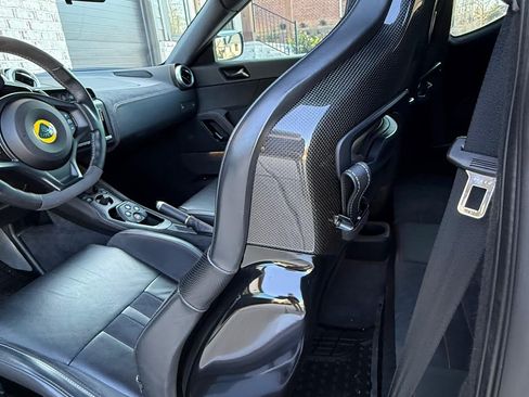 Used 2021 Lotus Evora image 14