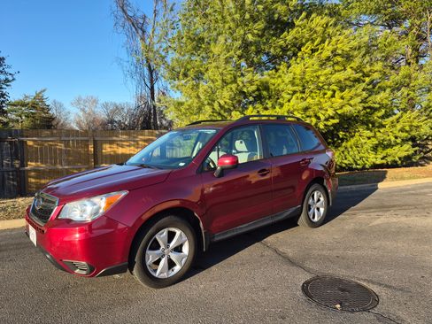 Used 2015 Subaru Forester 2.5i Premium w/ Protection Package #1 image 5
