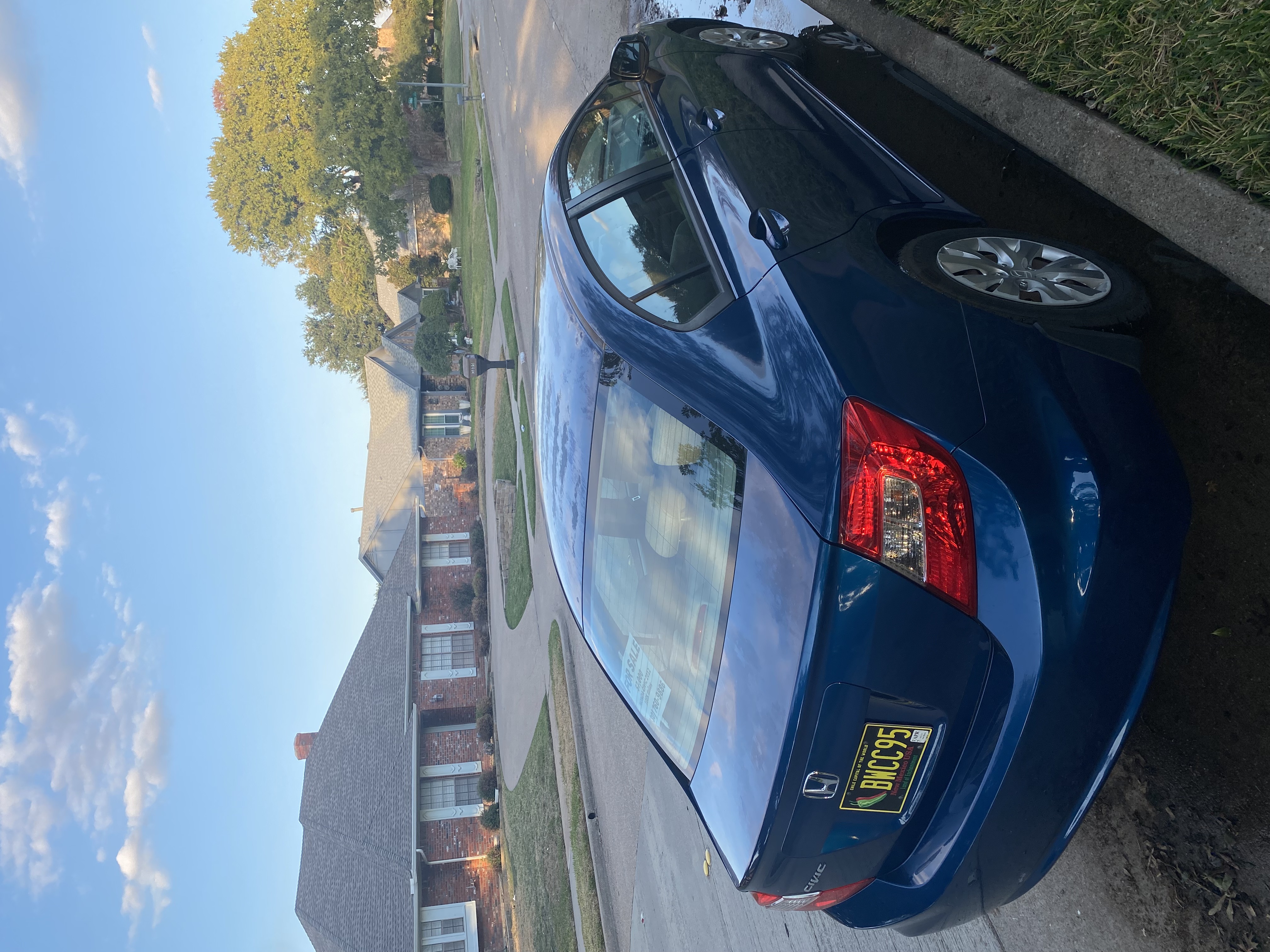 Used 2012 Honda Civic LX image 2