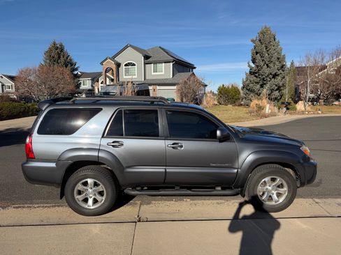Used 2008 Toyota 4Runner Sport image 5