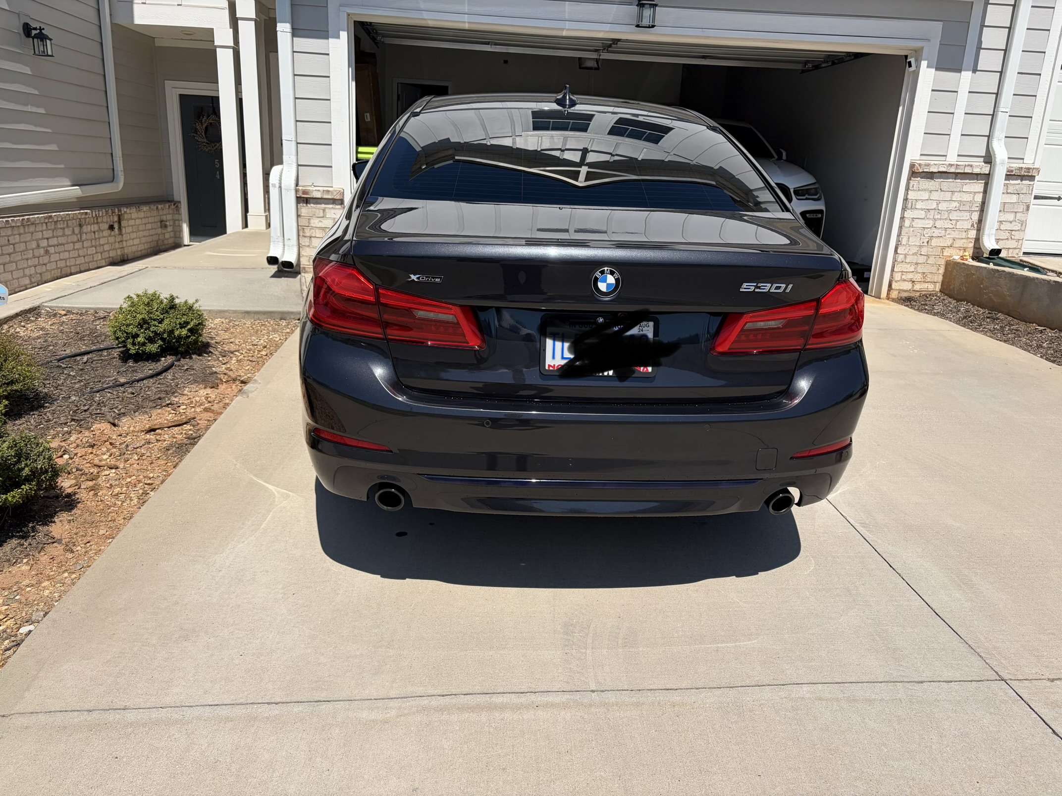 Used 2019 BMW 530i xDrive w/ Convenience Package AWD/4WD image 7