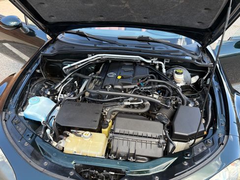 Used 2008 MAZDA MX-5 Miata Grand Touring w/ Premium Pkg RWD image 9