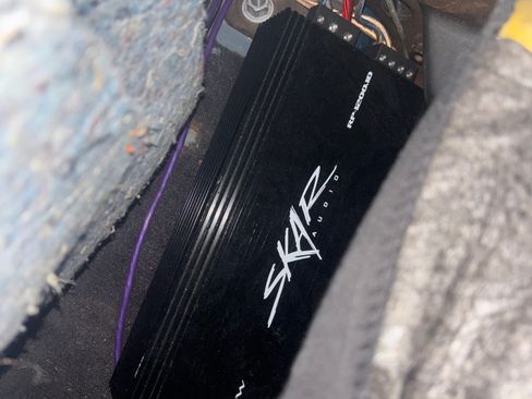 Used 2011 Chevrolet Silverado 2500 LT w/ Interior Plus Package image 12