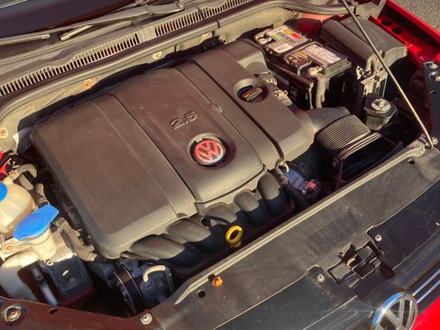 Used 2013 Volkswagen Jetta SE image 17