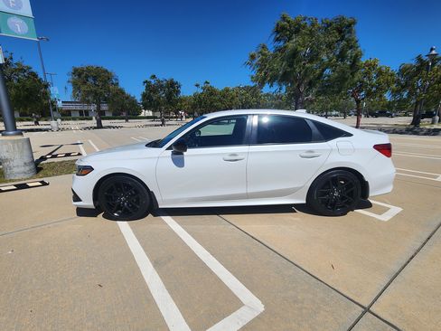 Used 2022 Honda Civic Sport image 18