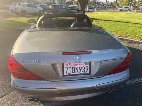 Used 2004 Mercedes-Benz SL 500 image 9