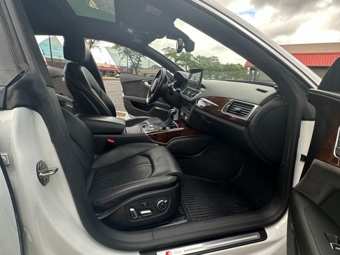 Used 2017 Audi A7 3.0T Premium Plus w/ Comfort Seating Package image 13