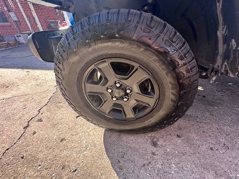 Used 2021 Jeep Gladiator Mojave image 11