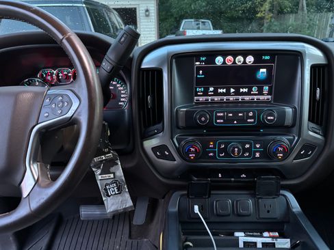 Used 2017 Chevrolet Silverado 1500 LT w/ All Star Edition RWD image 15