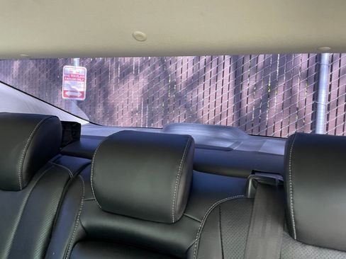 Used 2020 Honda Insight Touring image 17