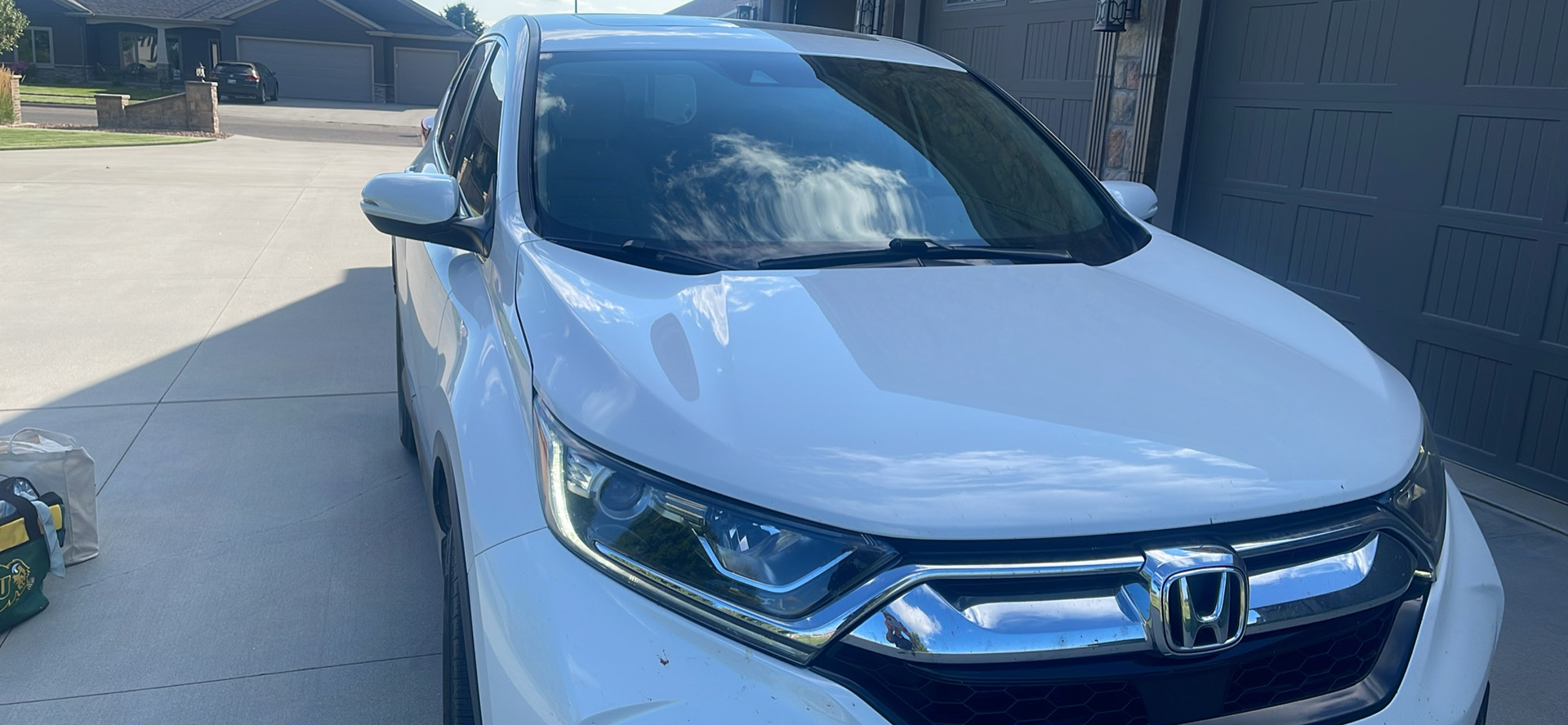 Used 2019 Honda CR-V EX image 2