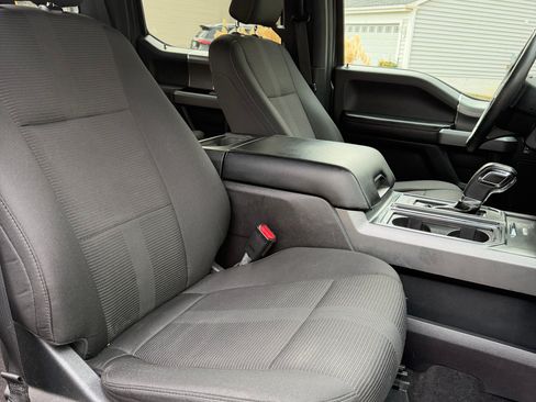 Used 2016 Ford F150 XLT w/ Equipment Group 302A Luxury image 11