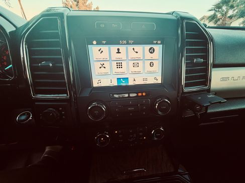 Used 2019 Ford F250 Lariat w/ Lariat Ultimate Package image 15