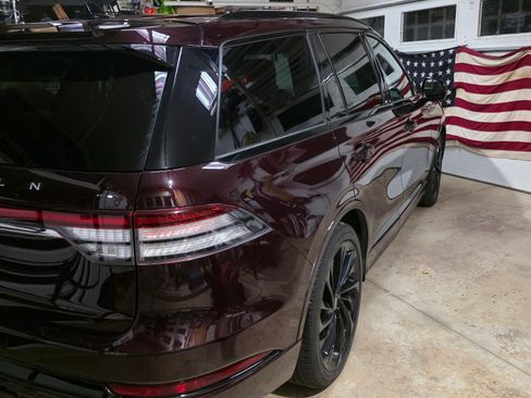 Used 2024 Lincoln Aviator Reserve w/ Equipment Group 201A image 1