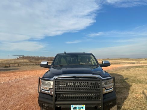 Used 2022 RAM 3500 Laramie image 5