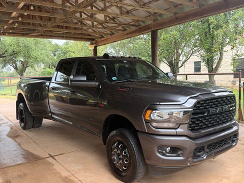 Used 2022 RAM 3500 Lone Star w/ Night Edition AWD/4WD image 1