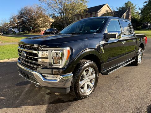 Used 2021 Ford F150 Lariat w/ Equipment Group 502A High image 1