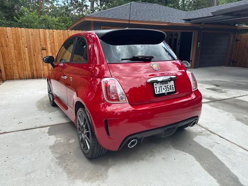 Used 2014 FIAT 500 Abarth w/ Comfort/Convenience Group FWD image 4