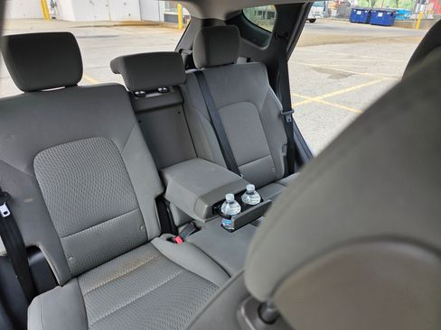 Used 2016 Hyundai Santa Fe Sport image 14