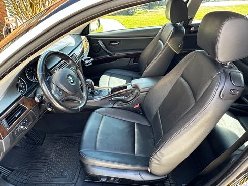 Used 2010 BMW 328i xDrive Coupe image 13