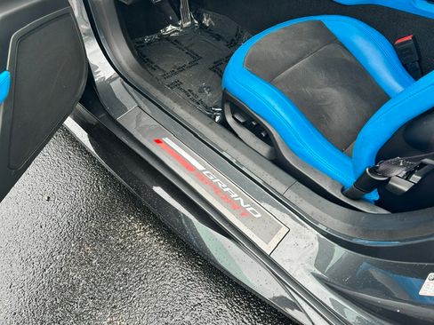 Used 2017 Chevrolet Corvette Grand Sport RWD image 12