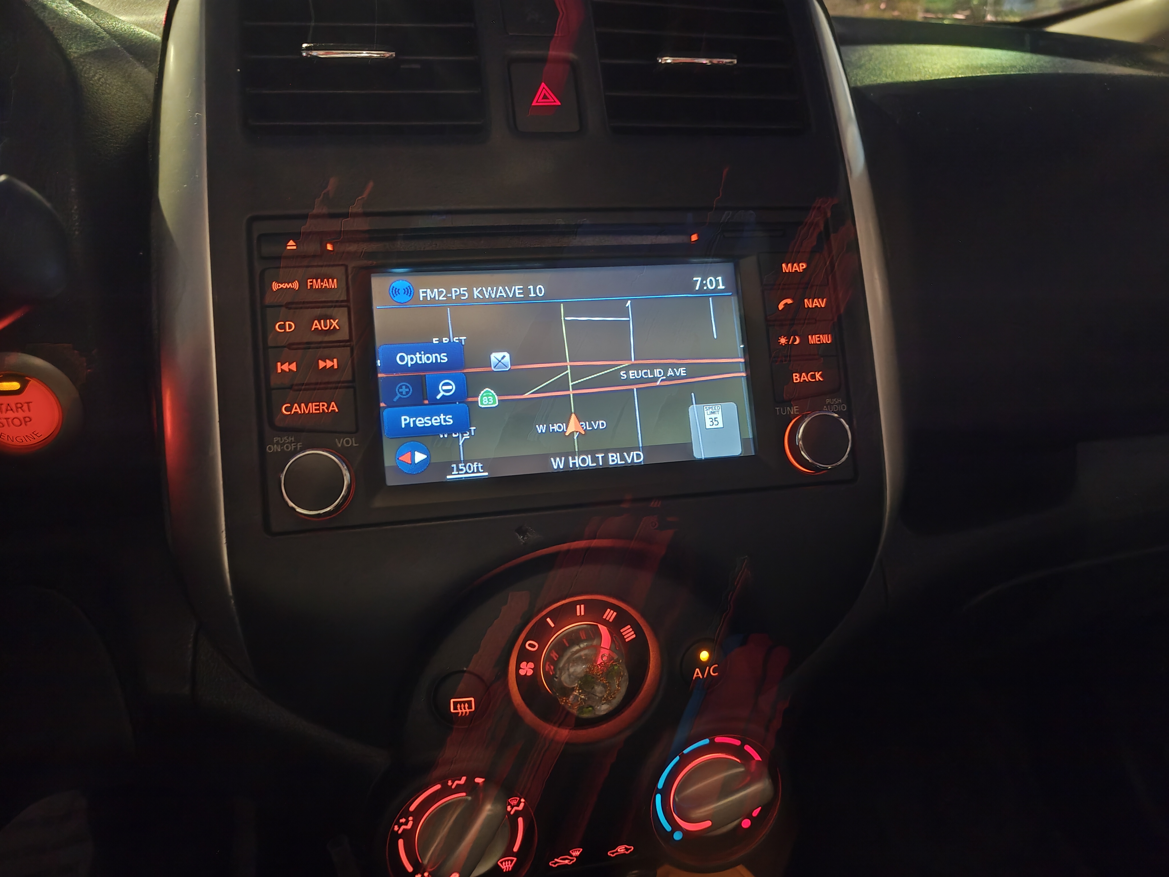 Used 2014 Nissan Versa Note SV w/ SL Package FWD image 24