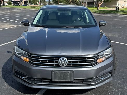 Used 2019 Volkswagen Passat 2.0T Wolfsburg FWD image 2