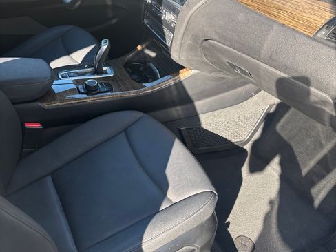 Used 2017 BMW X3 sDrive28i image 14
