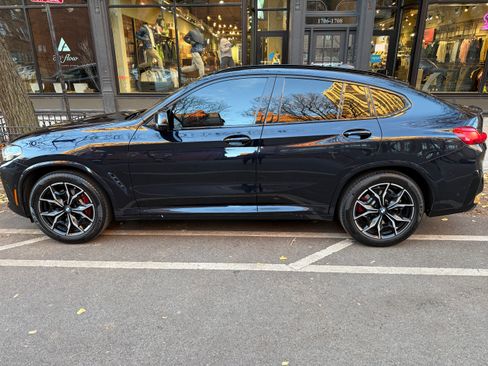 Used 2022 BMW X4 M40i w/ Premium Package image 22