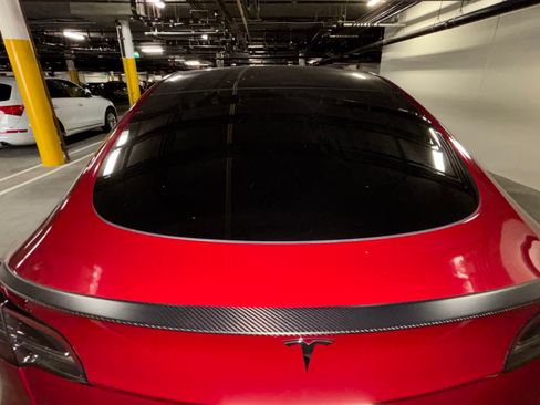 Used 2022 Tesla Model Y Performance AWD/4WD image 11
