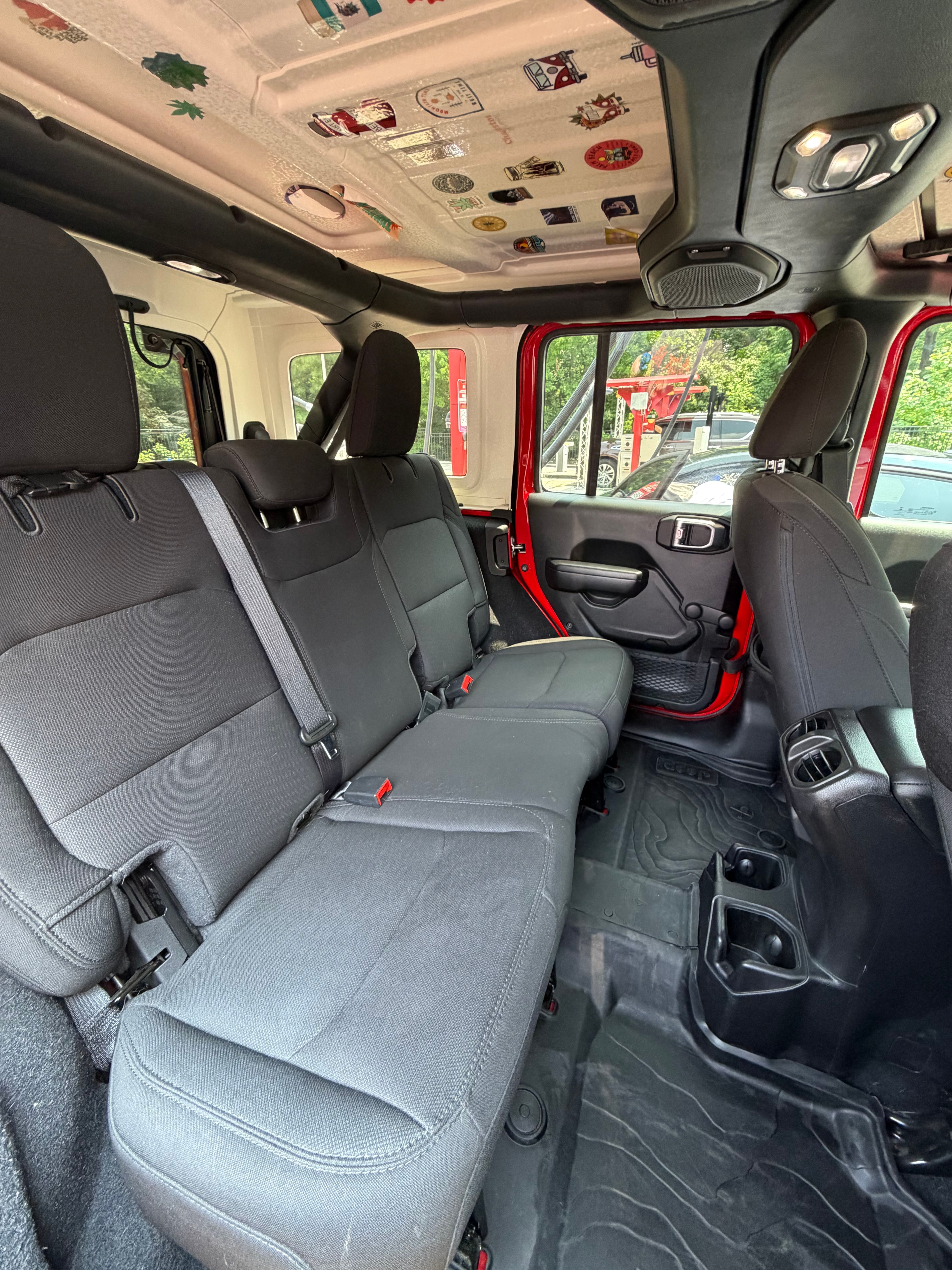 Used 2021 Jeep Wrangler Unlimited Sport AWD/4WD image 14