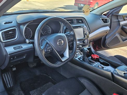 Used 2017 Nissan Maxima 3.5 S image 4