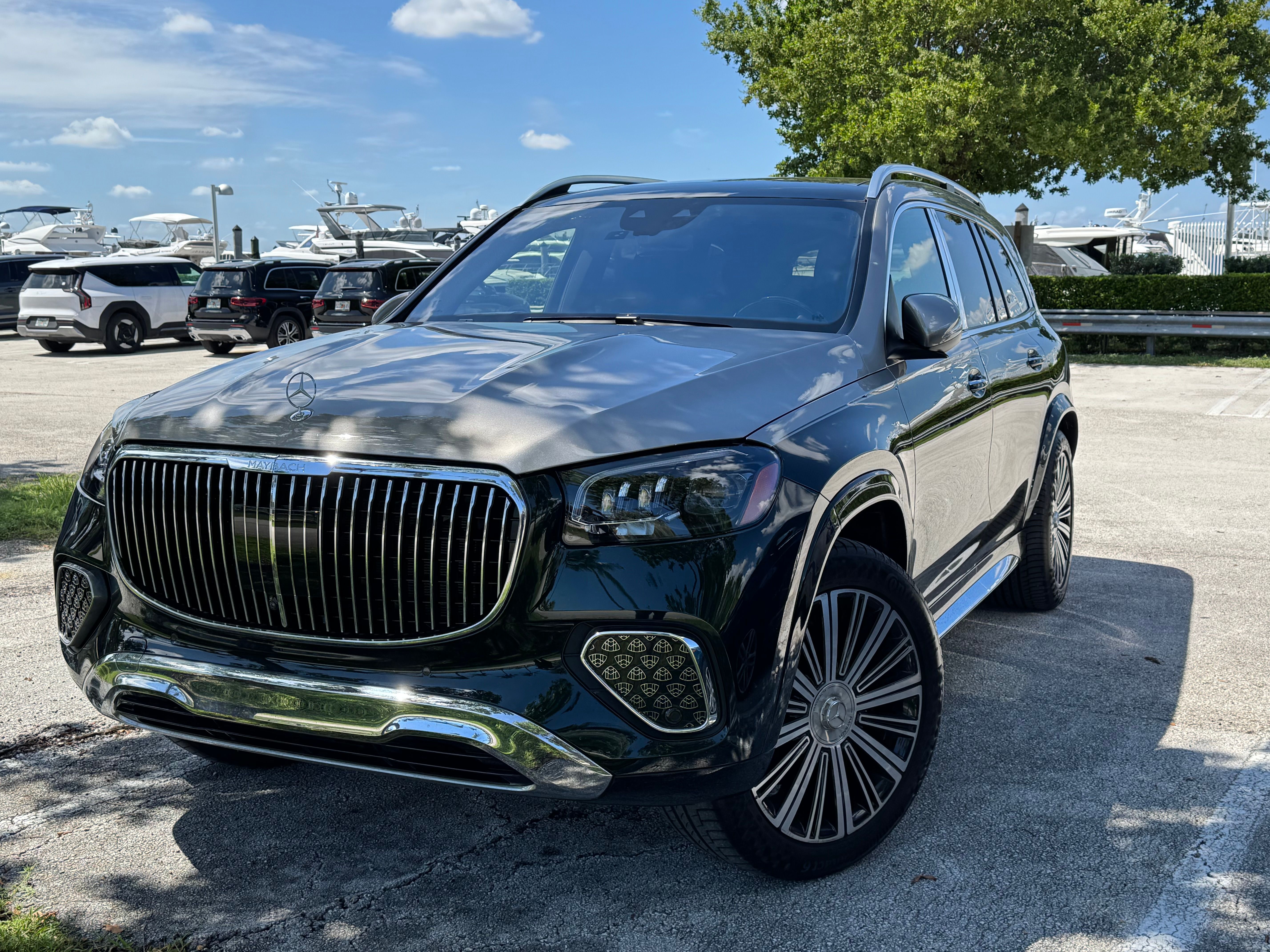 Used 2024 Mercedes-Benz Maybach GLS 600 4MATIC image 1