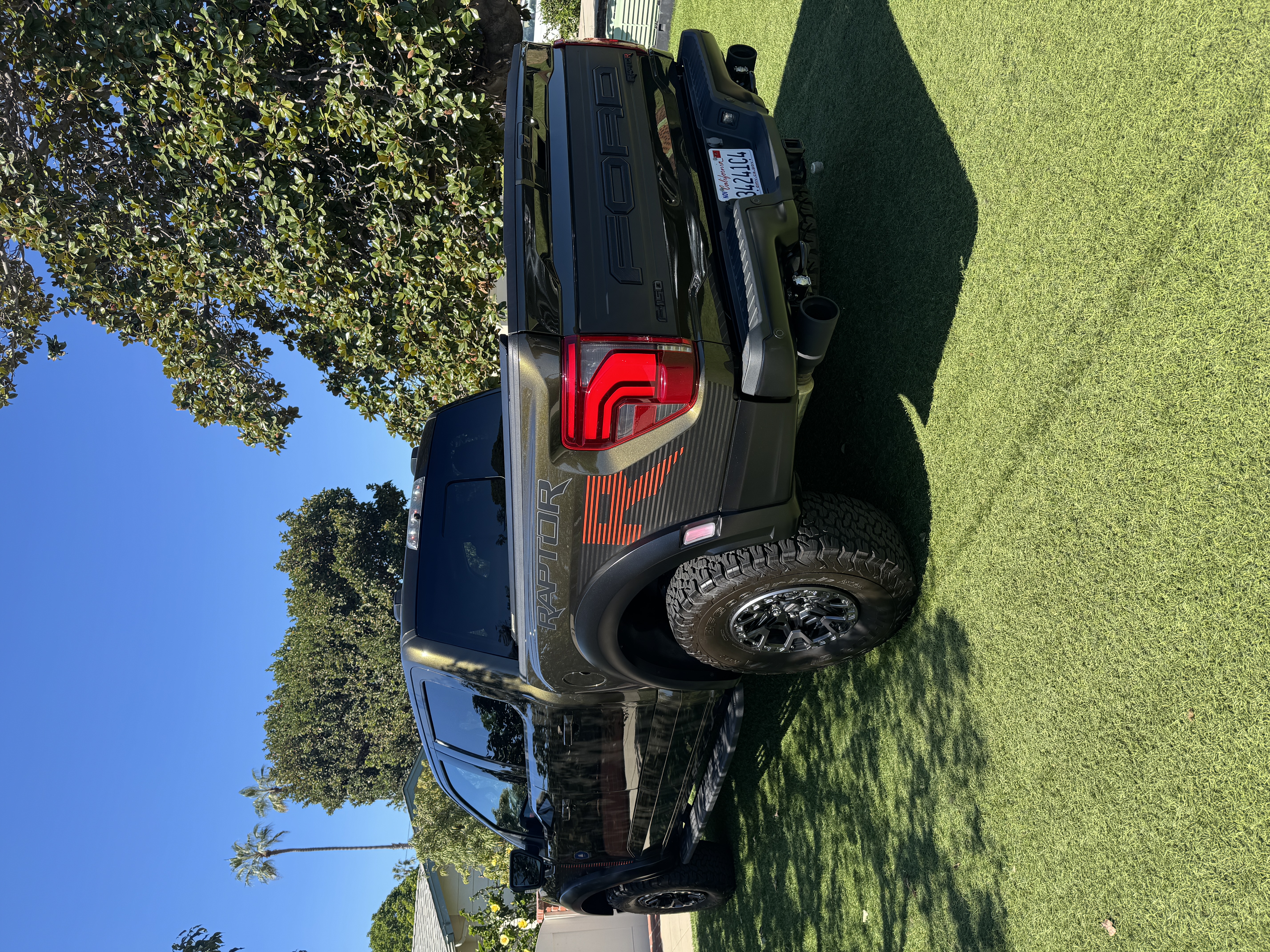 Used 2024 Ford F150 Raptor w/ Equipment Group 803A Raptor R AWD/4WD image 8