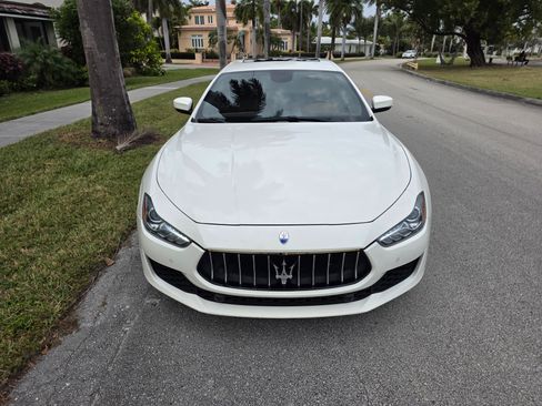Used 2018 Maserati Ghibli image 10