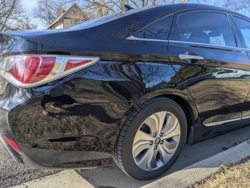 Used 2015 Hyundai Sonata Limited w/ Option Group 02 image 12