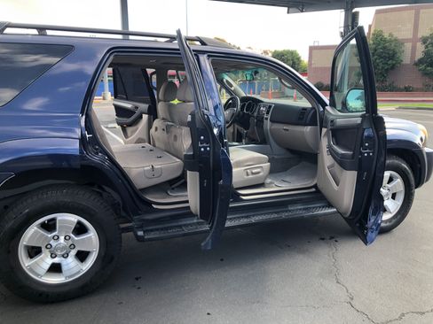 Used 2008 Toyota 4Runner Sport image 6