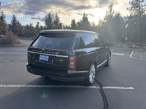 Used 2016 Land Rover Range Rover Supercharged AWD/4WD image 14