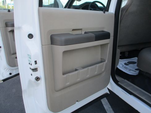 Used 2008 Ford F450 XL image 14