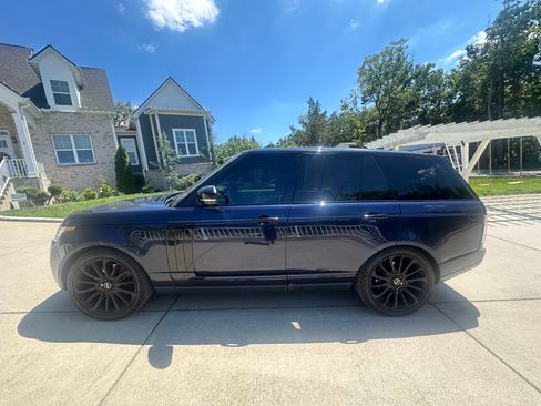 Used 2017 Land Rover Range Rover HSE AWD/4WD image 16