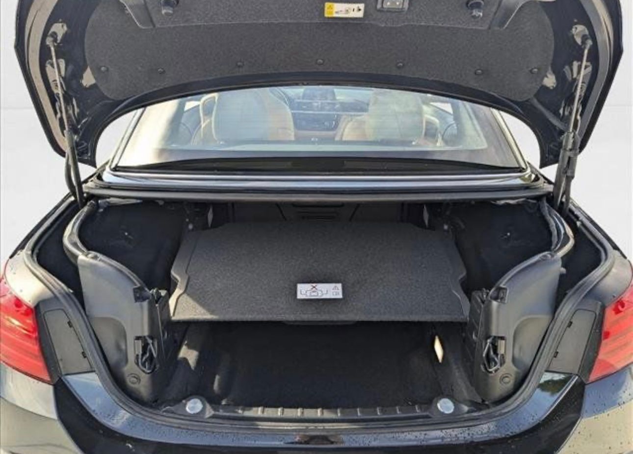 Used 2016 BMW 428i xDrive Convertible AWD/4WD image 9