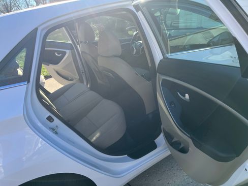 Used 2013 Hyundai Elantra GT image 25