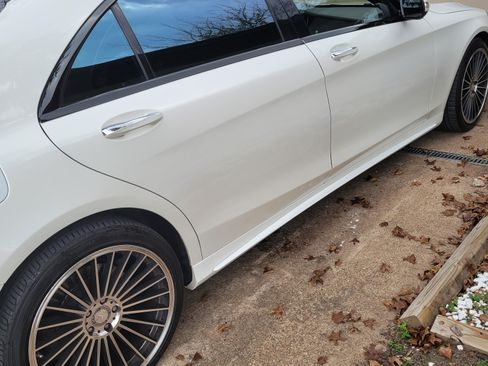 Used 2017 Mercedes-Benz S 550 Sedan image 10