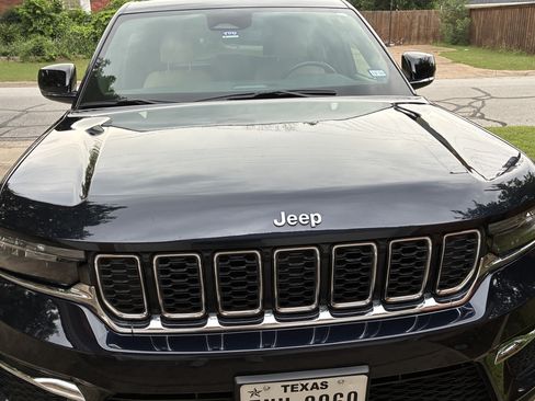 Used 2022 Jeep Grand Cherokee Limited 4xe AWD/4WD image 2