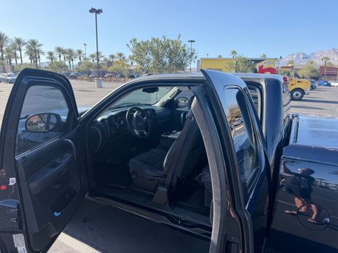 Used 2008 GMC Sierra 1500 SLE w/ Pro Grade Edition image 9