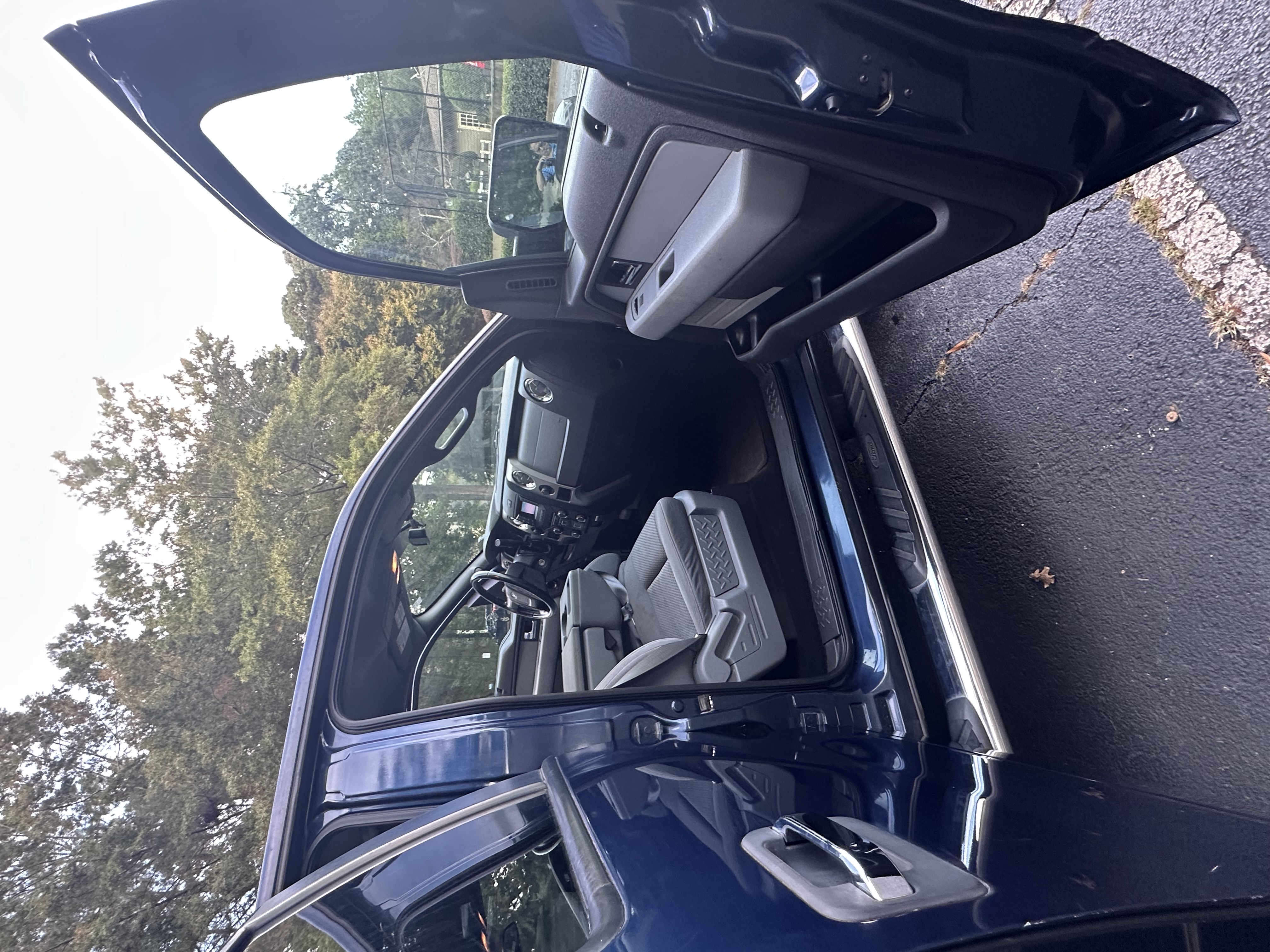 Used 2013 Ford F150 XLT w/ Luxury Equipment Group AWD/4WD image 5