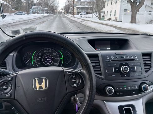 Used 2013 Honda CR-V LX image 6